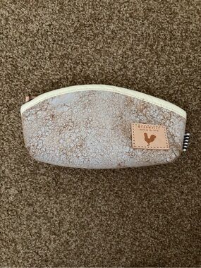 Birch white leather cosmetic bag